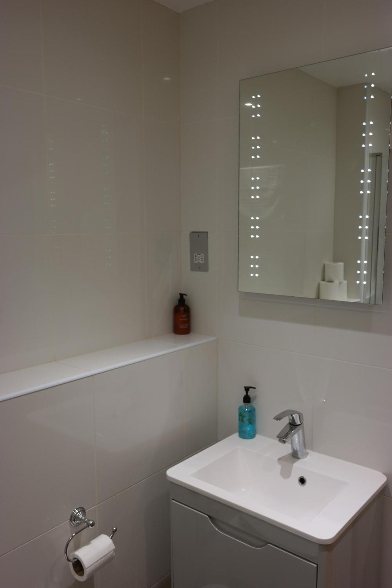 The Alma Rooms Londyn Zewnętrze zdjęcie